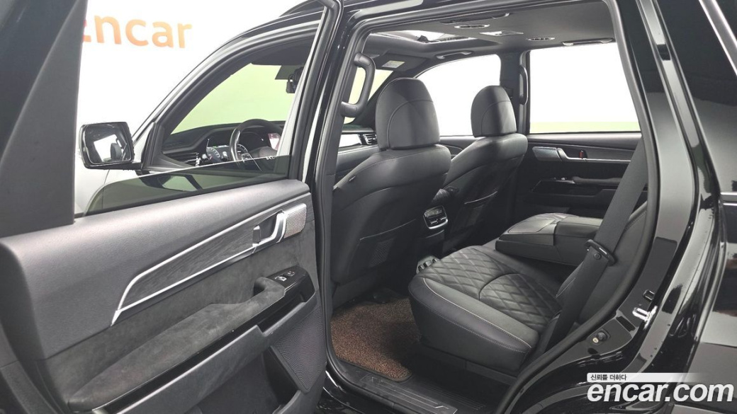 Kia Mohave Diesel 3.0 4WD 7-Seater, 2023