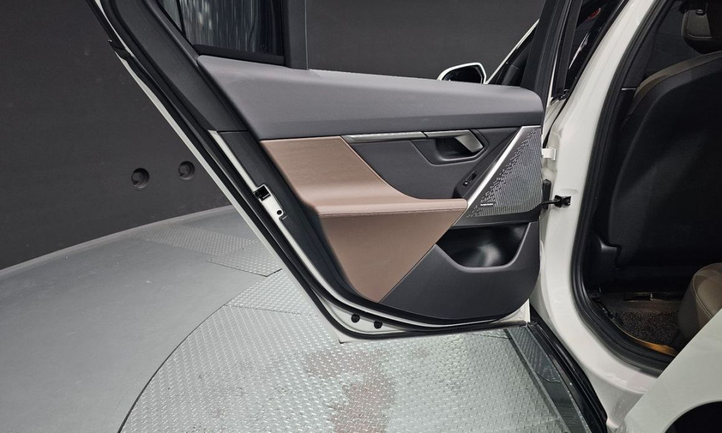 BMW 5-Series 520i Special Edition, 2024