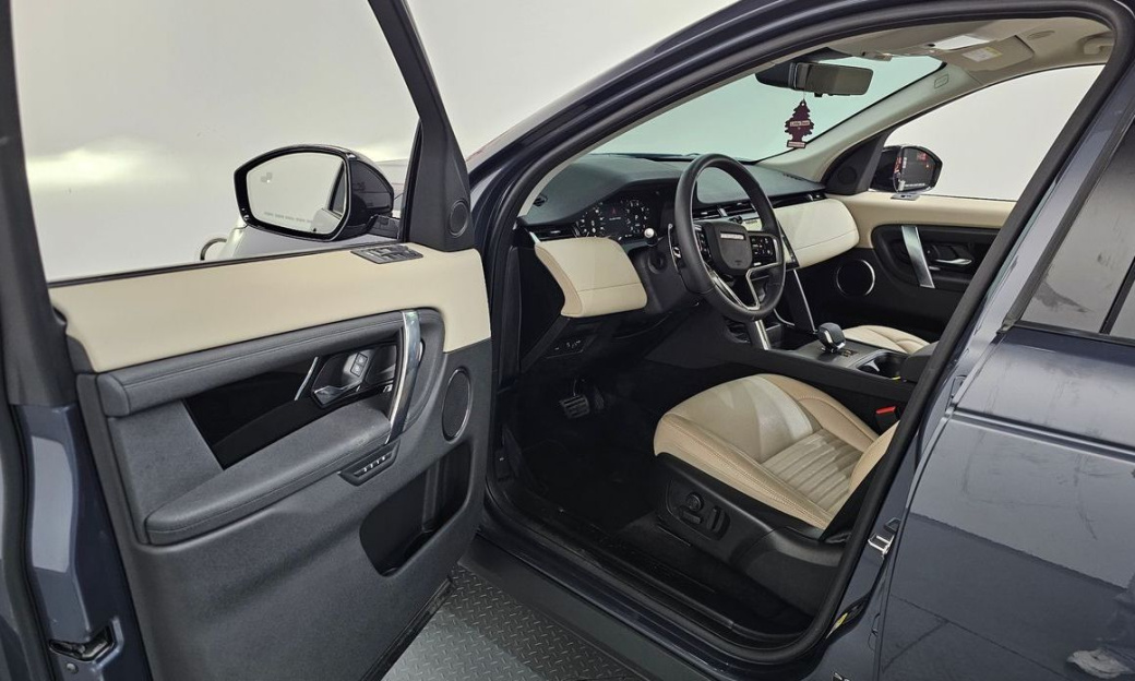 Land Rover Discovery Sport P250 S, 2025