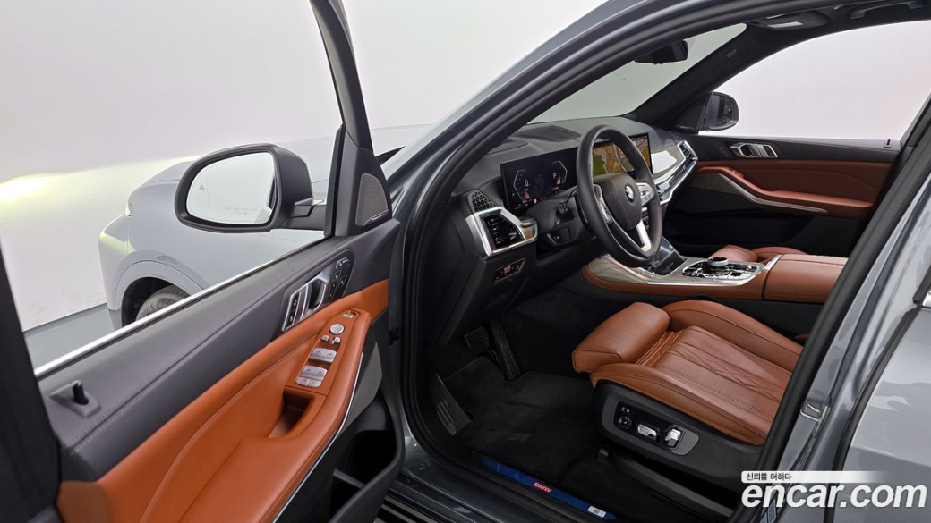 BMW X7 xDrive 40i Design Pure Excellence 6-Seater, 2023