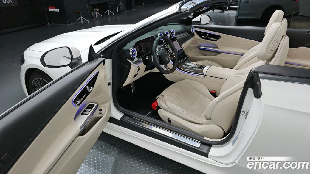 Mercedes-Benz CLE-Class CLE200 Cabriolet, 2025