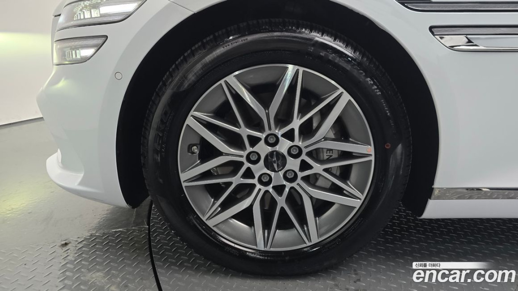 Genesis G80 Gasoline 2.5 Turbo AWD, 2025