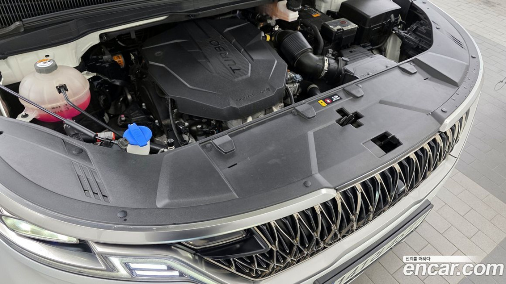 Kia Carnival 9-Seater Signature, 2022