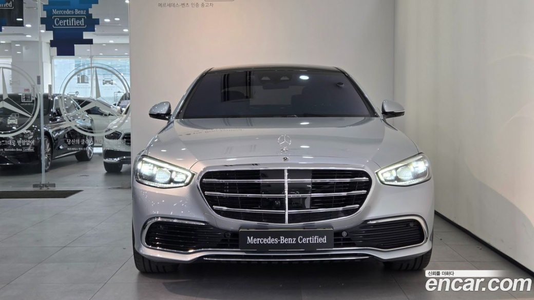 Mercedes-Benz S-Class S580L 4MATIC, 2025