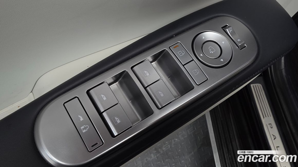 Hyundai Palisade Gasoline 2.5T 4WD 7-Seater, 2025