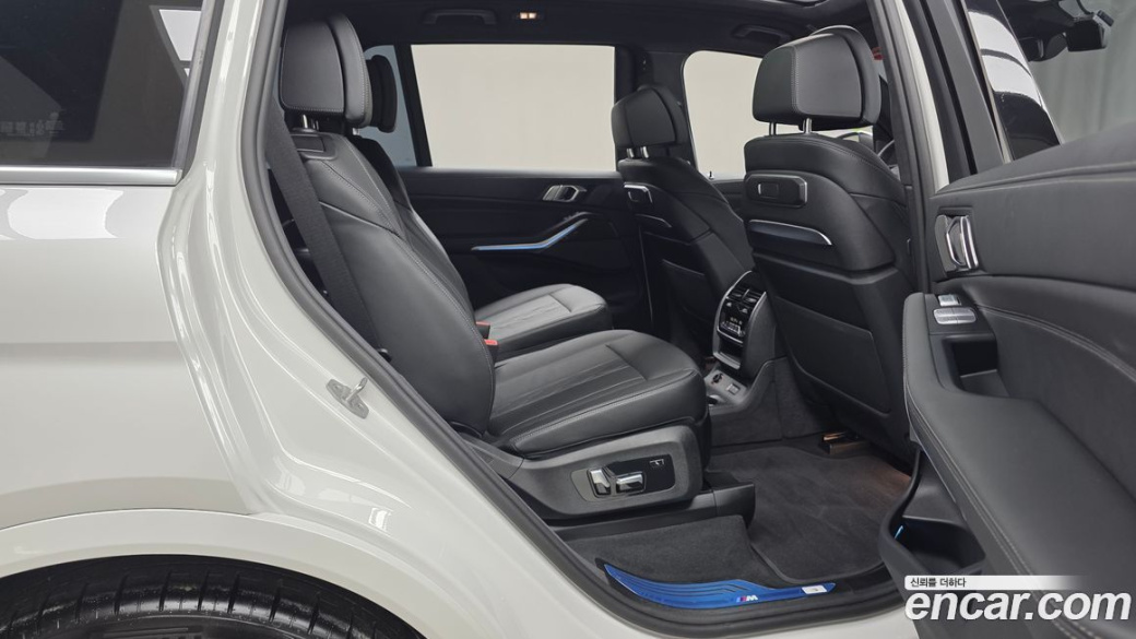 BMW X7 xDrive 40i M Sport 6STR, 2025