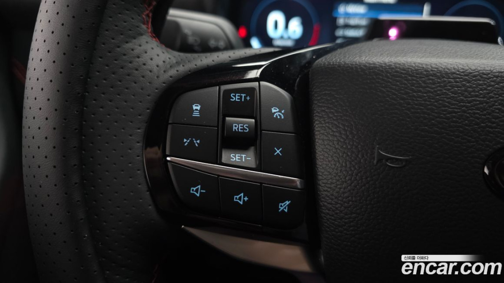 Ford Explorer 2.3 ST-Line 4WD, 2025