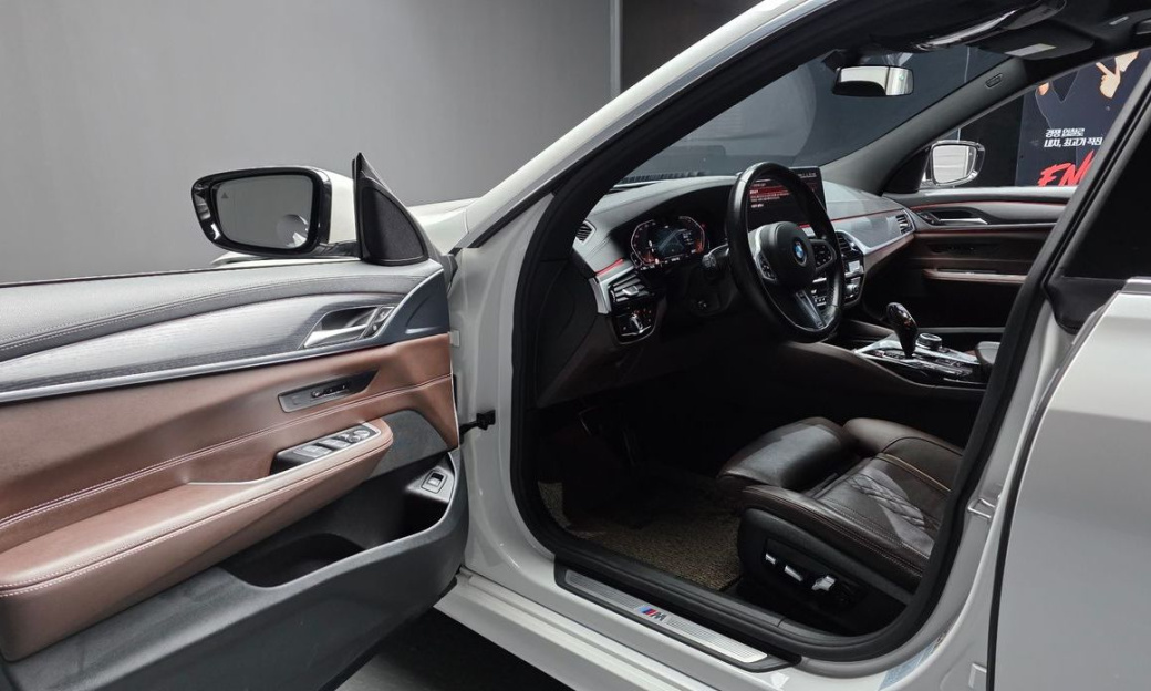 BMW Gran Turismo 620d xDrive M Sport, 2022
