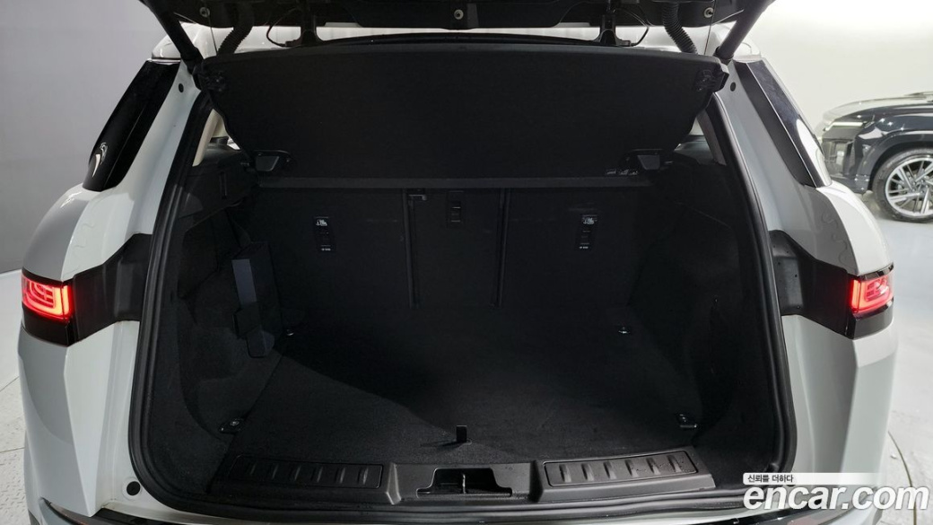Land Rover Range Rover Evoque P250 SE, 2021