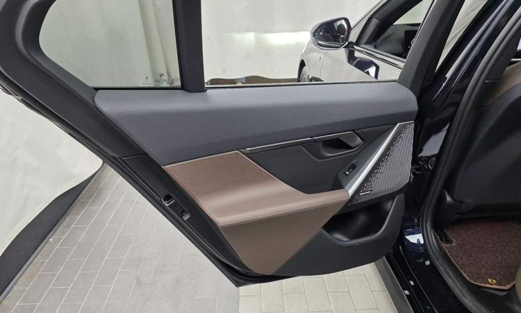 BMW 5-Series 520i M Sport, 2024