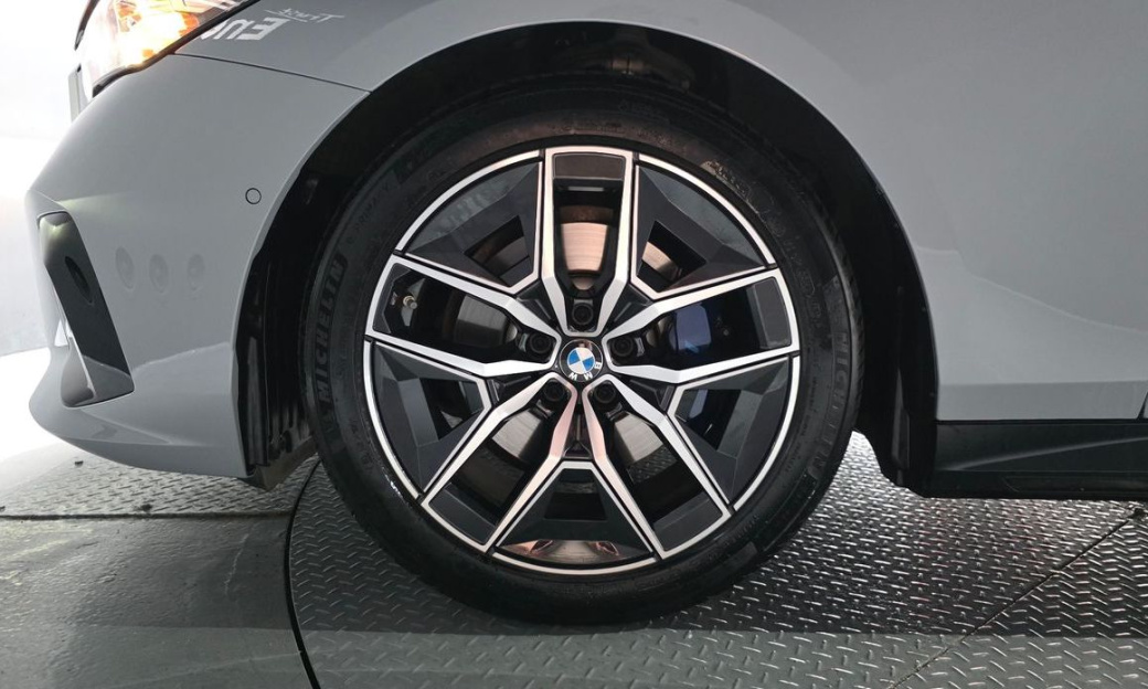 BMW 5-Series 520i M Sport, 2024