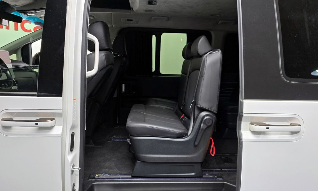 Hyundai Staria 4WD Camper, 2023