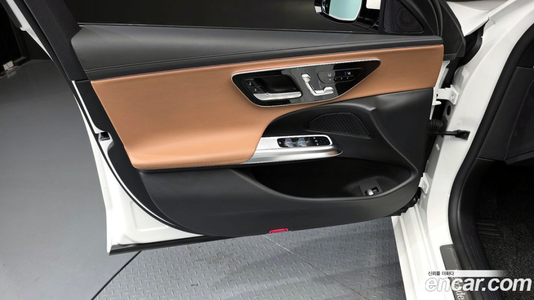 Mercedes-Benz E-Class E200 Avantgarde, 2024