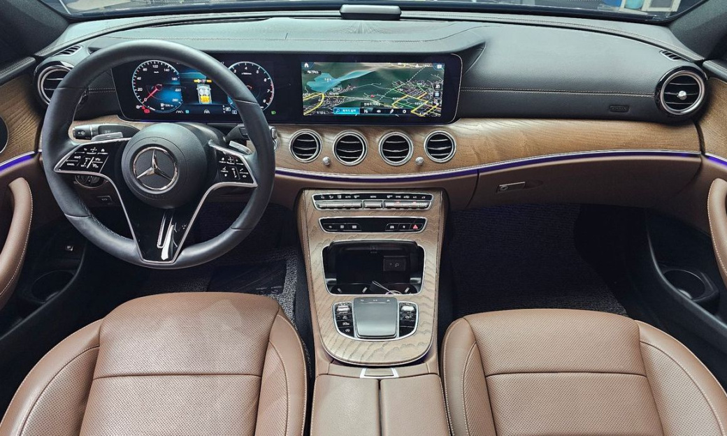 Mercedes-Benz E-Class E250 Exclusive, 2023