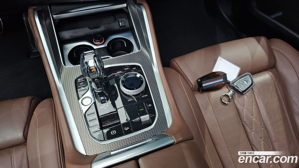 BMW X6 xDrive40i M Sport, 2022