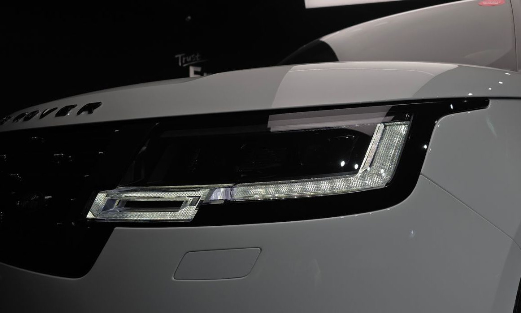 Land Rover Range Rover D350 Autobiography Long Wheel Base, 2025