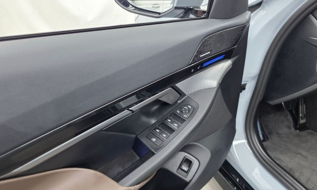 BMW 5-Series 520i M Sport, 2024
