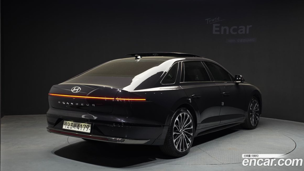 Hyundai Grandeur 2,5 Gasoline 2WD, 2023