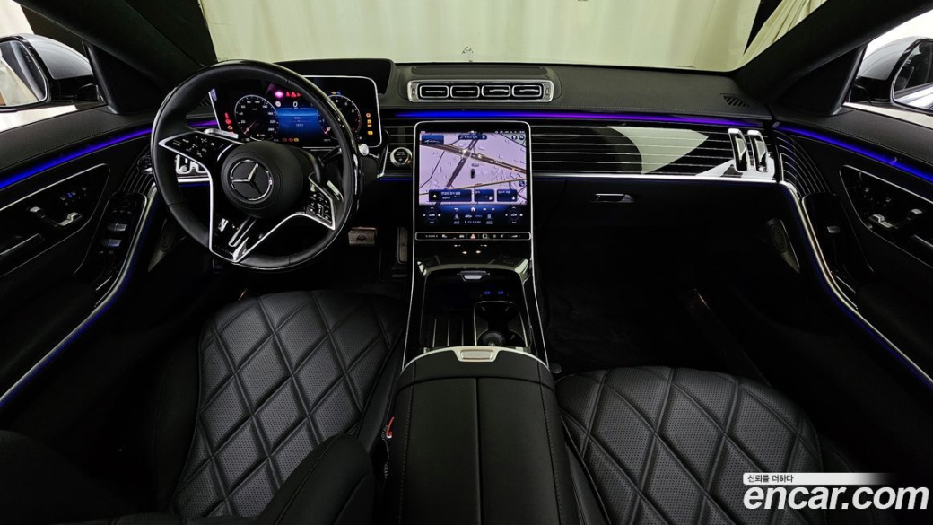 Mercedes-Benz S-Class Maybach S580 4MATIC, 2024