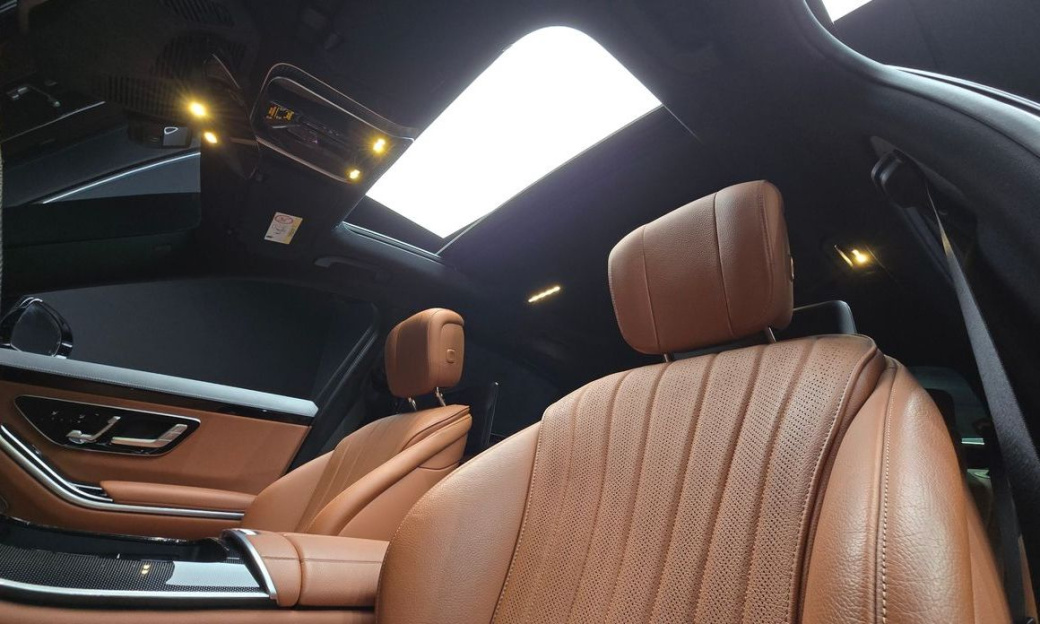 Mercedes-Benz S-Class S500L 4MATIC, 2022