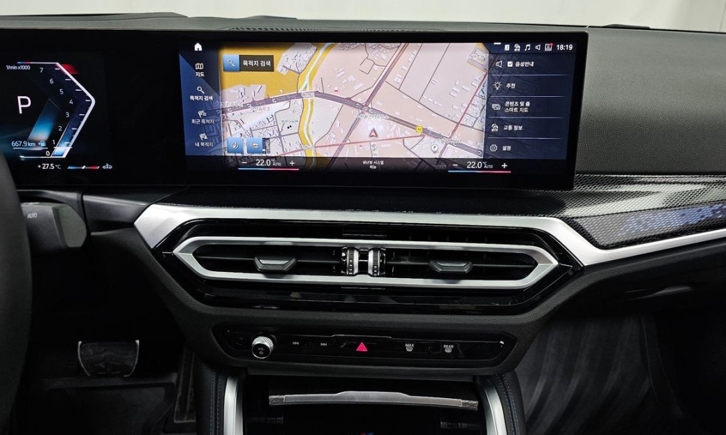 BMW 2-Series M240i xDrive Coupe, 2024