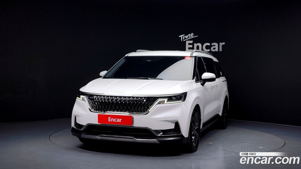 Kia Carnival 9-Seater Noblesse, 2023