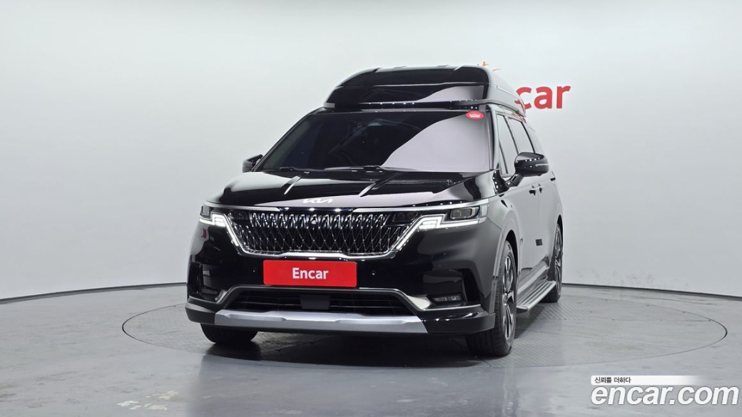 Kia Carnival 7-Seater Hi-Limousine, 2023