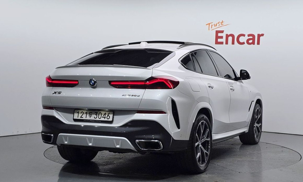 BMW X6 xDrive30d M Sport, 2024