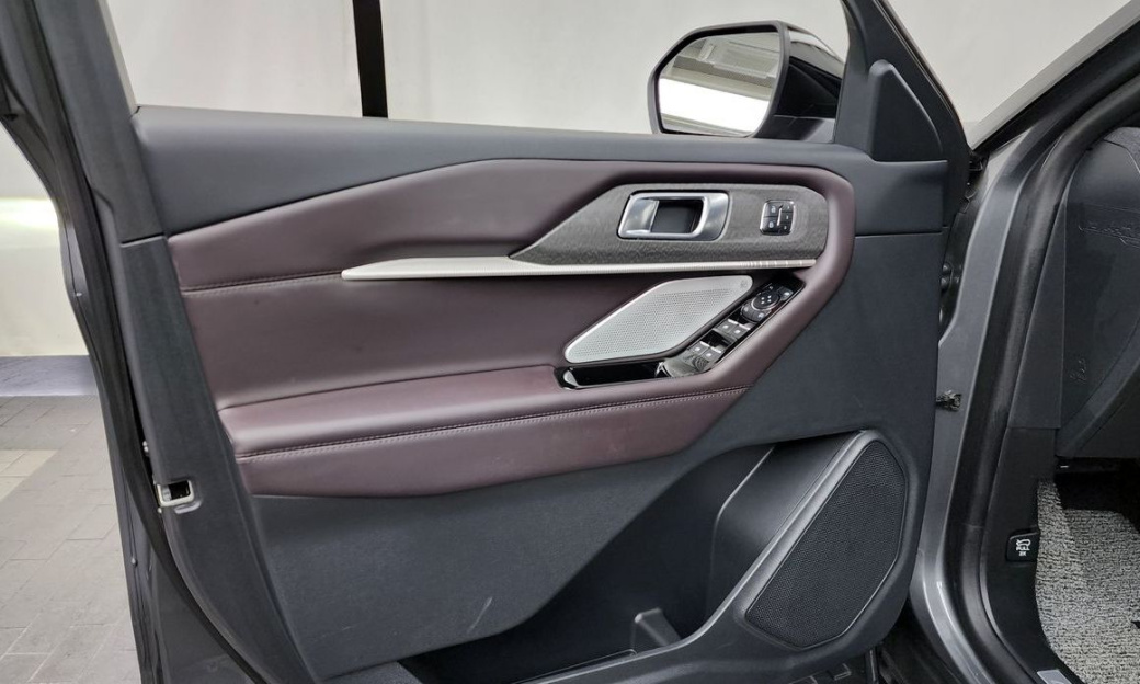 Ford Explorer 2.3 Platinum 4WD, 2025
