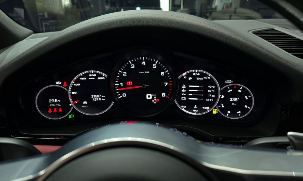 Porsche Cayenne 3.0 COUPE PLATINUM EDITION, 2023