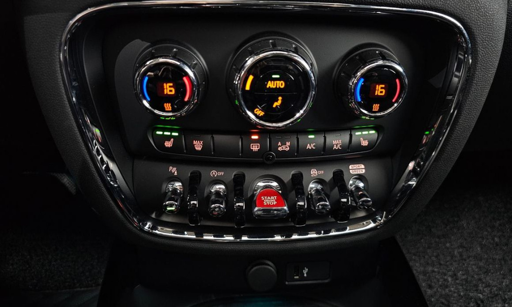 Mini Clubman Classic, 2024