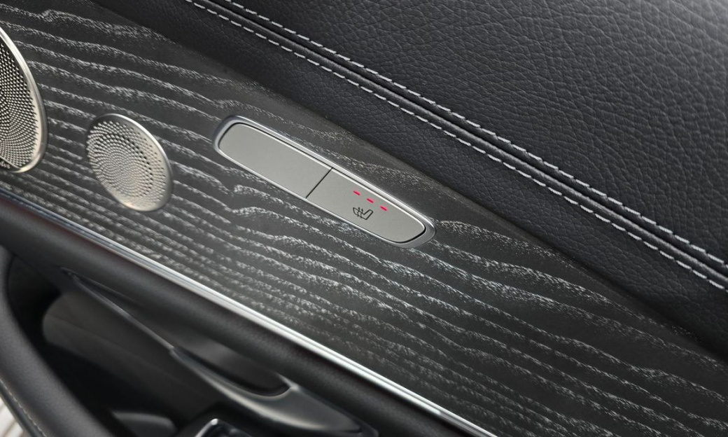 Mercedes-Benz E-Class E350 4MATIC Avantgarde, 2022