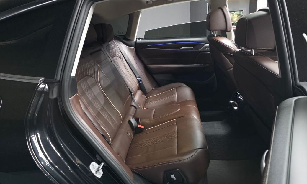 BMW Gran Turismo 630i xDrive Luxury, 2024