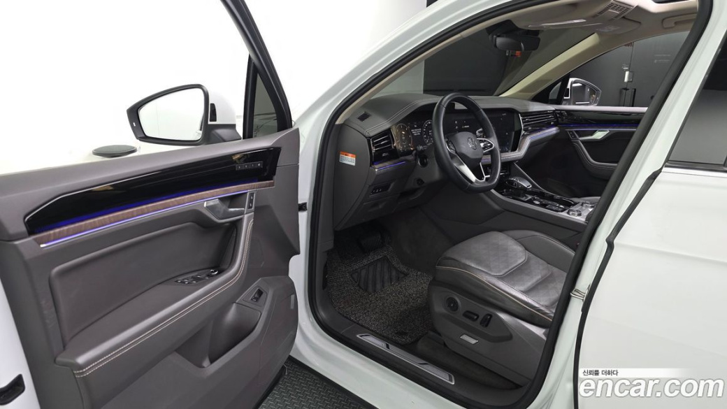 Volkswagen Touareg 3.0 TDI Prestige, 2023