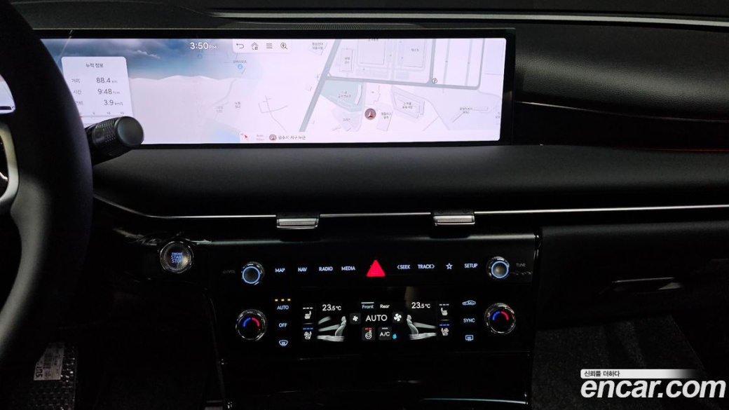 Genesis G80 Gasoline 2.5 Turbo AWD, 2026