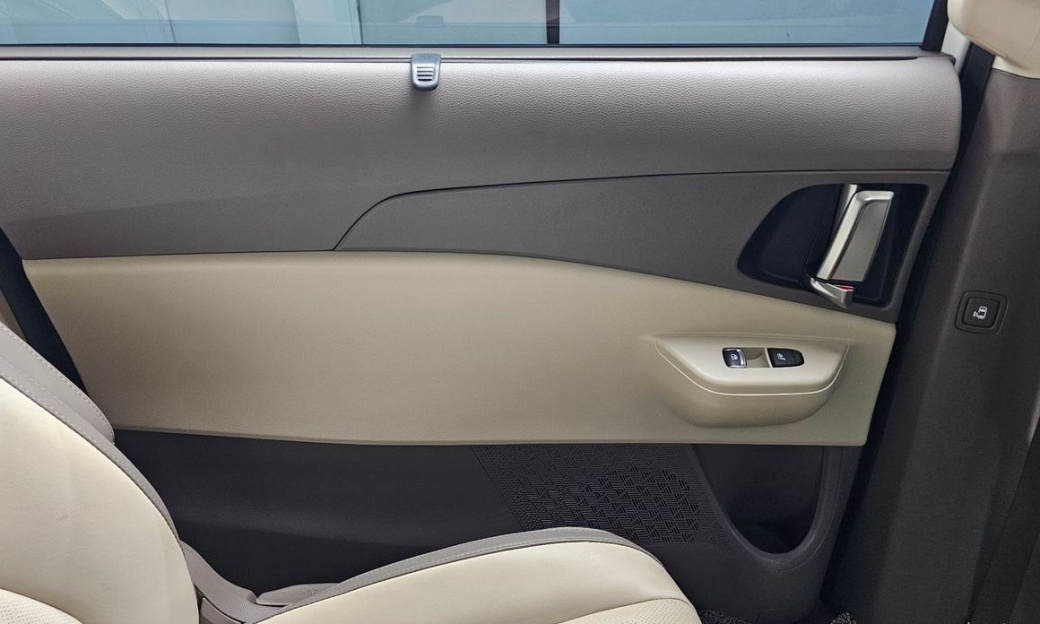 Kia Carnival 9-Seater Noblesse, 2025