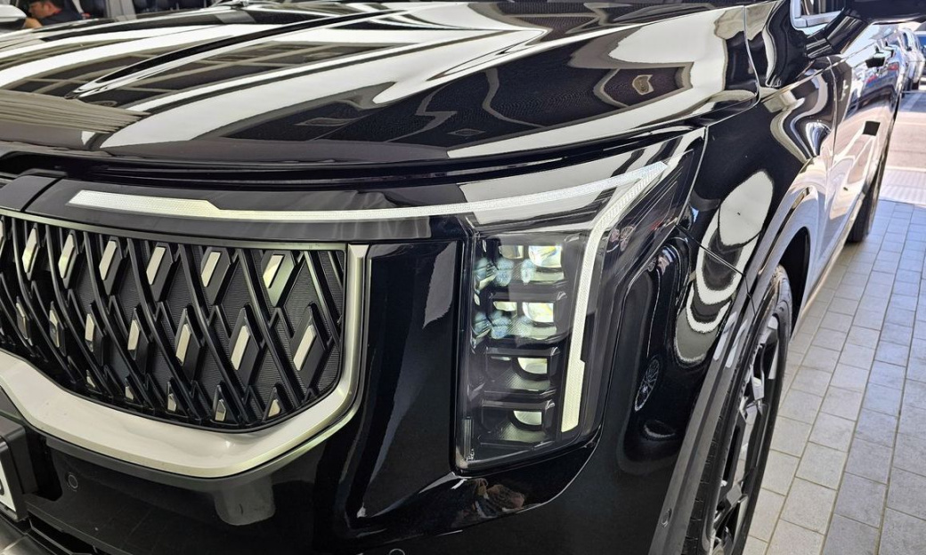 Kia Carnival 9-Seater Noblesse, 2024