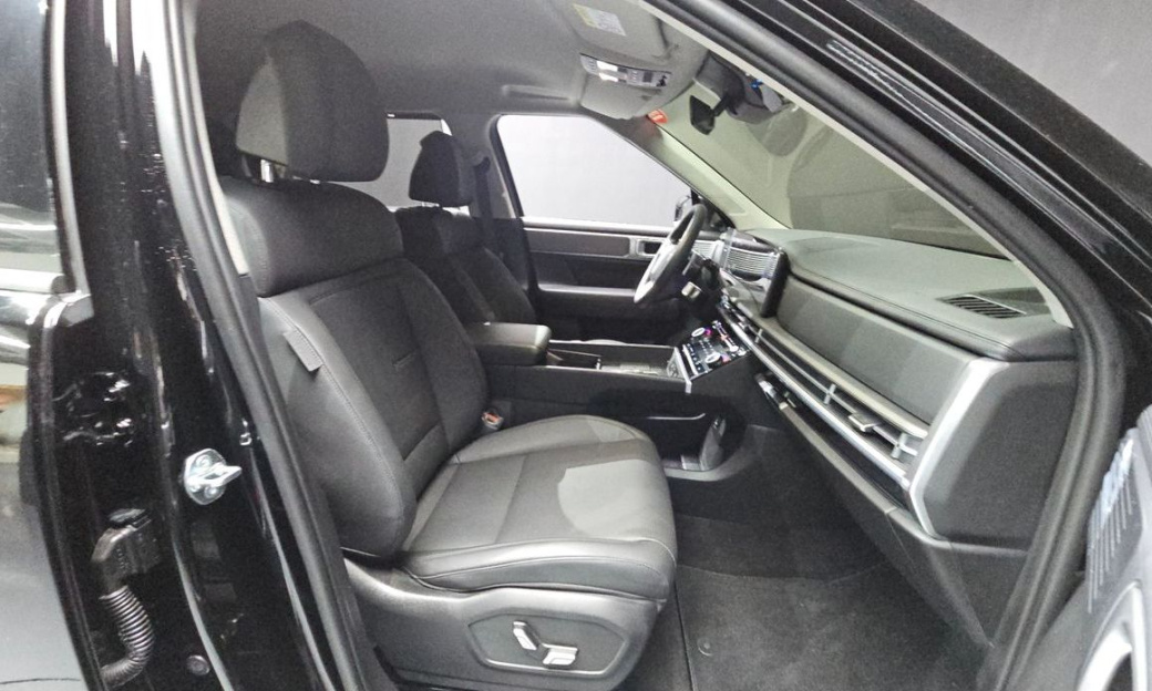Hyundai Santafe Gasoline 2.5T 2WD, 2025