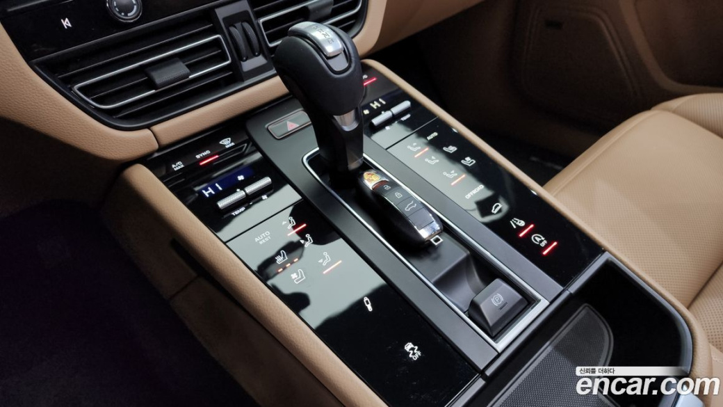 Porsche Macan 2.9 S, 2022