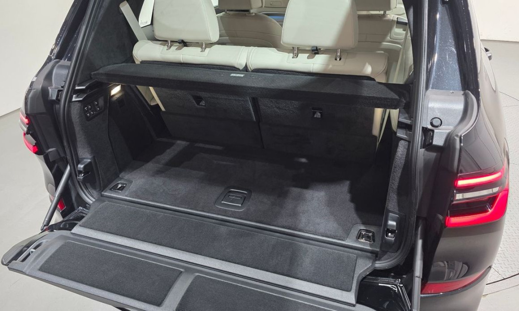 BMW X7 xDrive 40i M Sport 6STR, 2026
