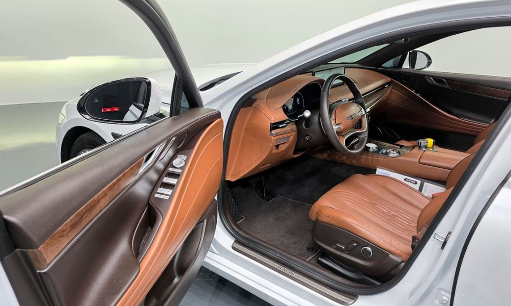 Genesis G80 Gasoline 2.5 Turbo AWD, 2024