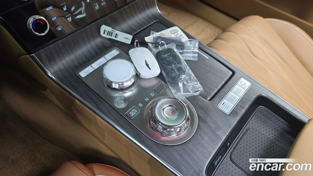 Genesis G80 Gasoline 2.5 Turbo AWD, 2025