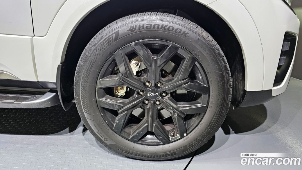 Kia Mohave Diesel 3.0 4WD 7-Seater, 2022