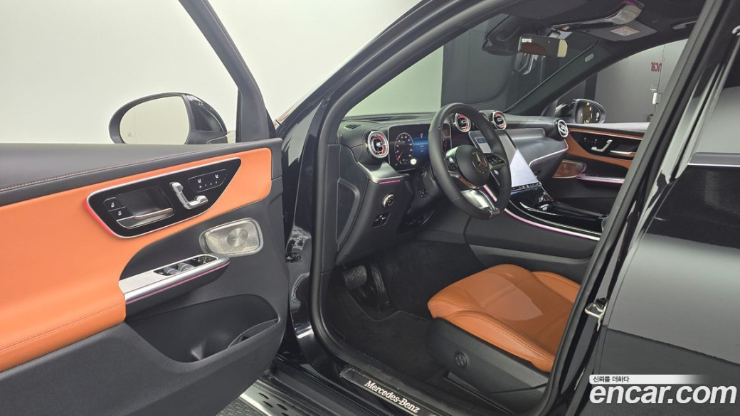 Mercedes-Benz GLC-Class GLC 300 4MATIC Avantgarde, 2025