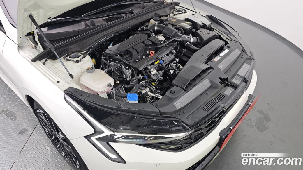 Kia K5 1.6 Turbo, 2025