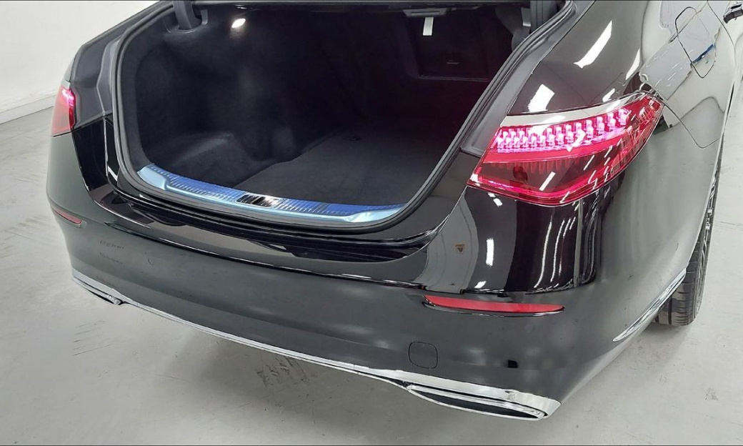 Mercedes-Benz S-Class S350 d 4MATIC, 2025
