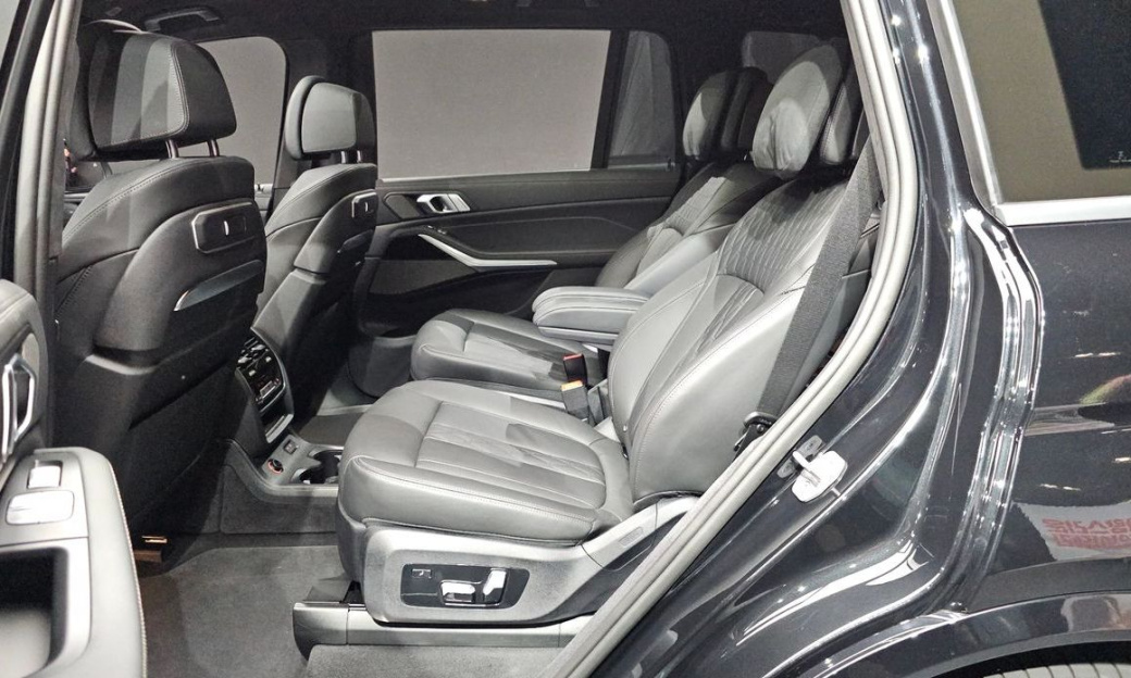 BMW X7 xDrive 40i M Sport 6STR, 2024