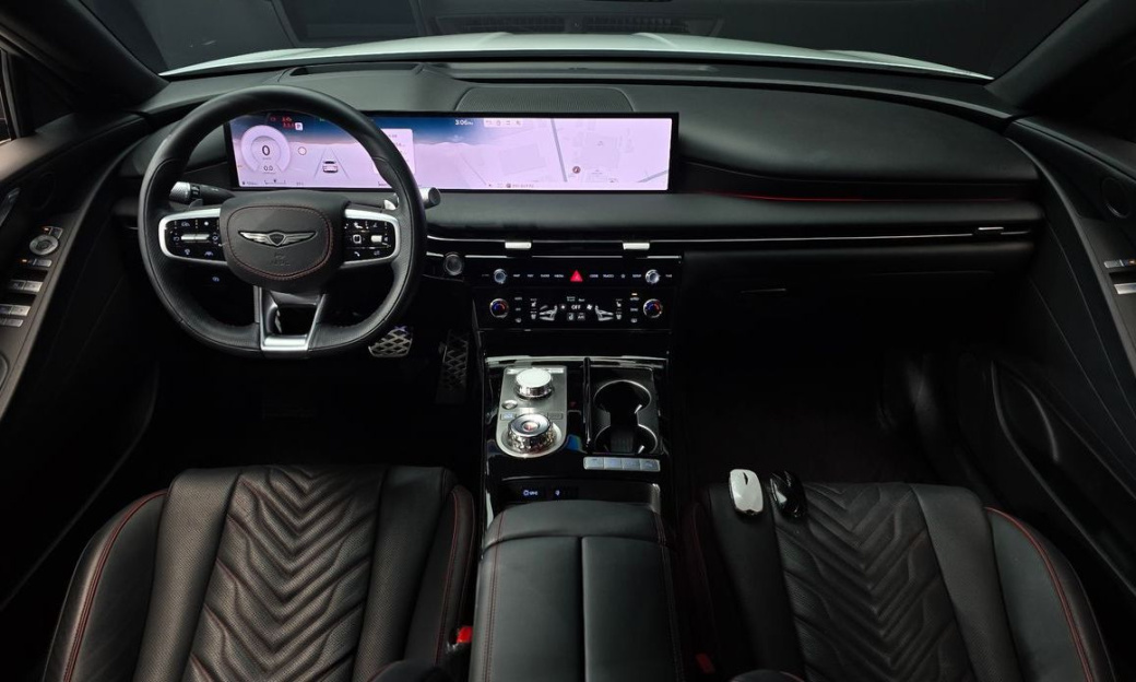 Genesis G80 Gasoline 2.5 Turbo 2WD, 2025