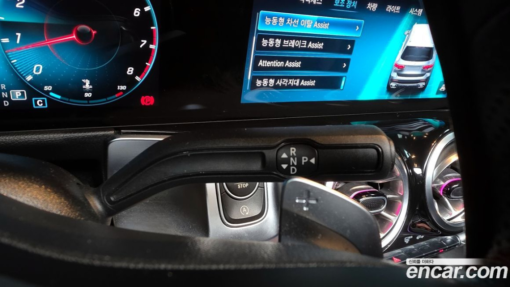 Mercedes-Benz GLB-Class AMG GLB35 4MATIC, 2021