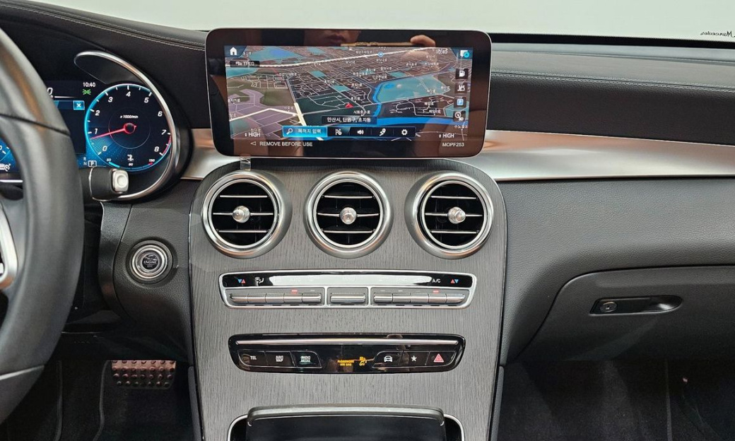 Mercedes-Benz GLC-Class GLC300 4MATIC, 2022